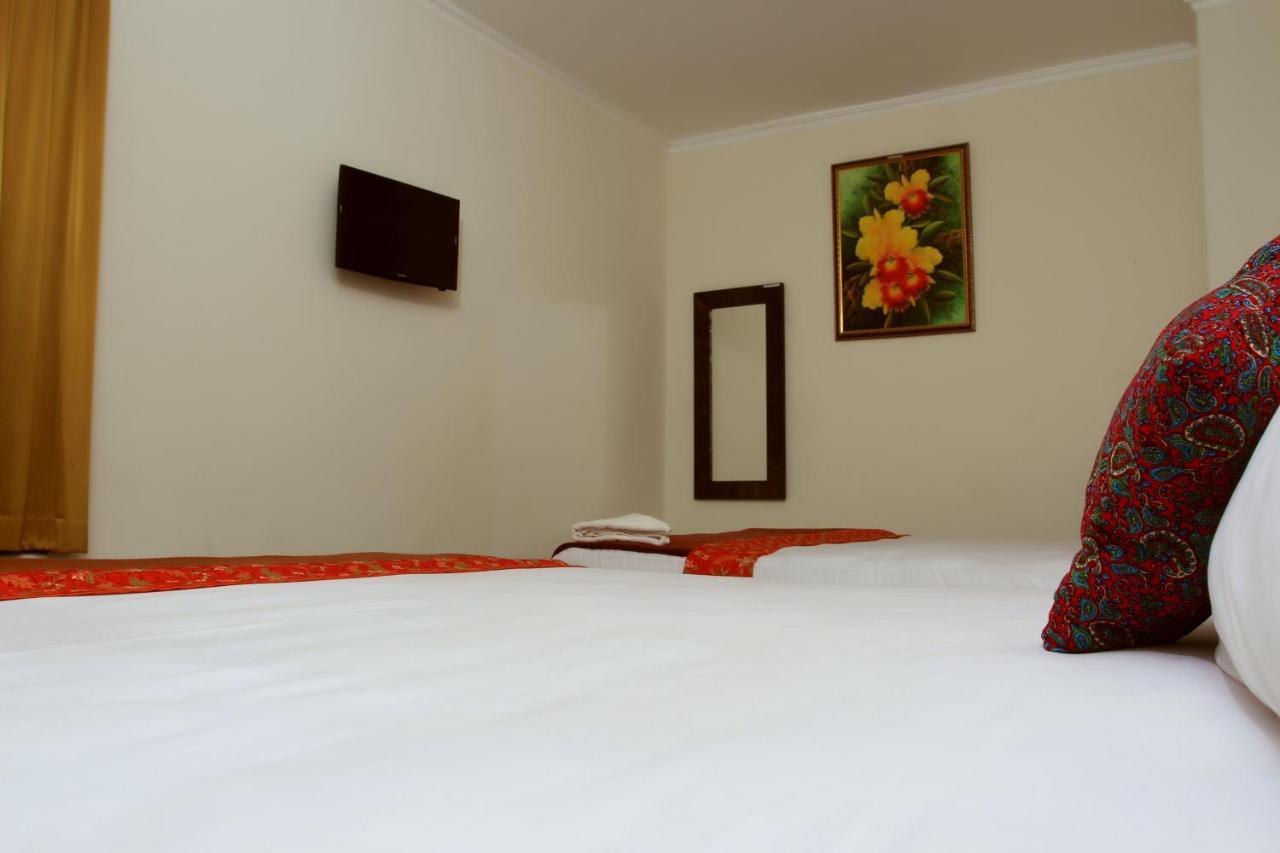 Bantal Guling Trans Hotel Bandung Exterior photo