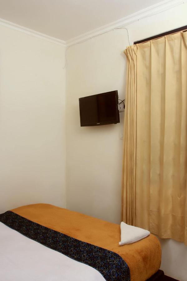 Bantal Guling Trans Hotel Bandung Exterior photo